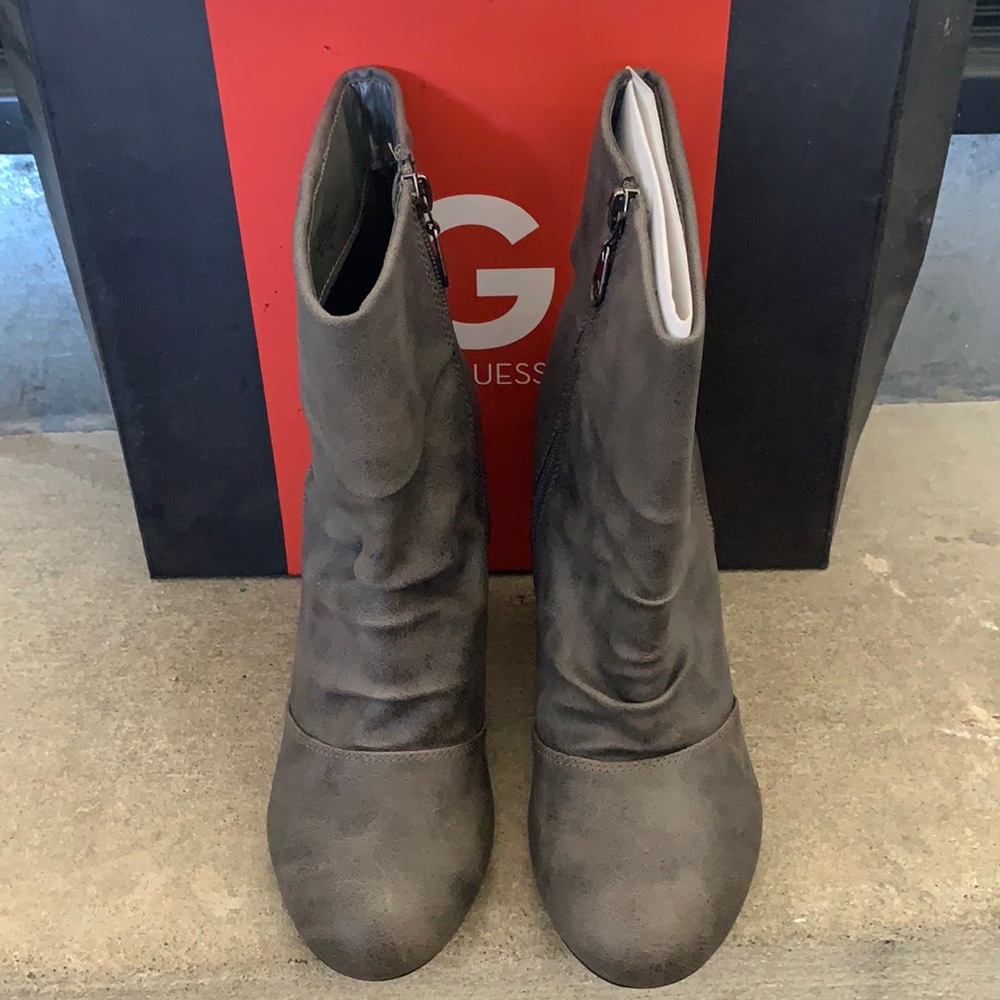 NEW Guess Women's Fairly Ankle Bootie Dark Gray